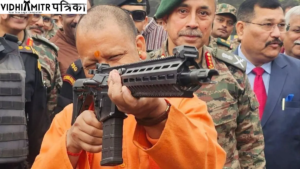 CM योगी की डायरिंग  वीडियो वायरल जिसमे उन्होंने SIG-716  आटोमेटिक राइफल से लगाया निशाना