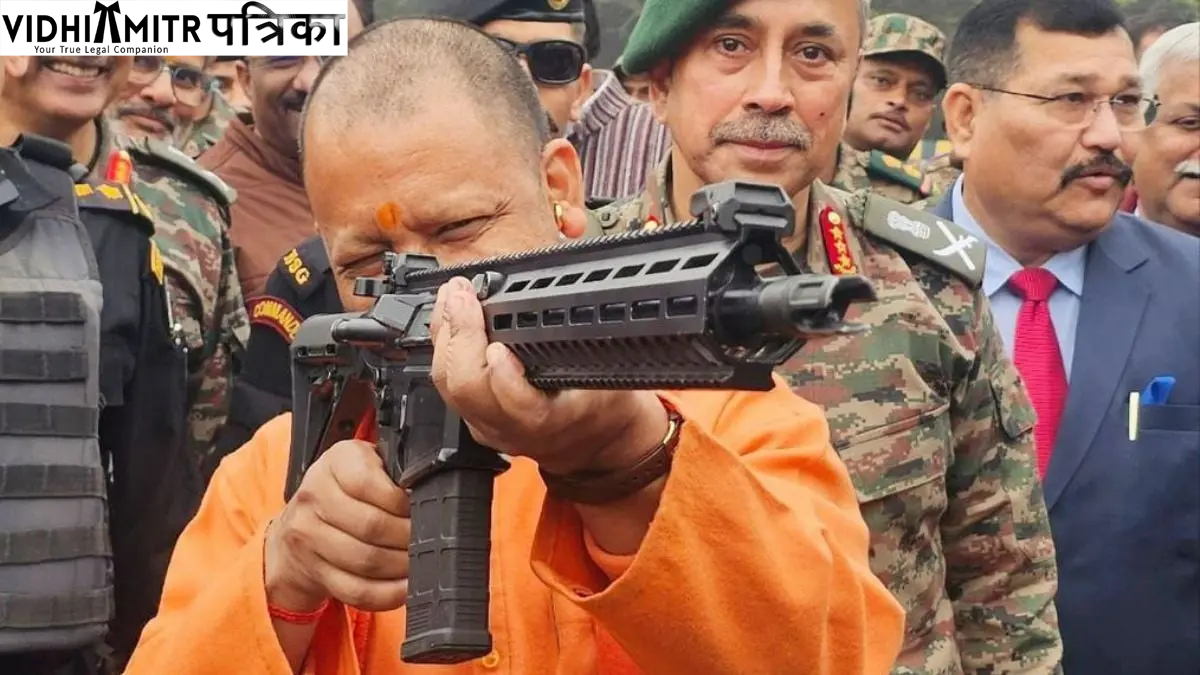 CM योगी की डायरिंग  वीडियो वायरल जिसमे उन्होंने SIG-716  आटोमेटिक राइफल से लगाया निशाना