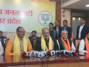 UP में कांग्रेस को एक और झटका, लाल बहादुर शास्त्री के पोते विभाकर शास्त्री ने थामा बीजेपी का दामन